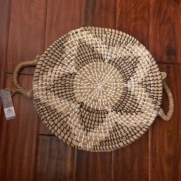 Rattan Wicker Round Serving Tray, Hand Woven Star Design Tan Black White 16” - Picture 2 of 5